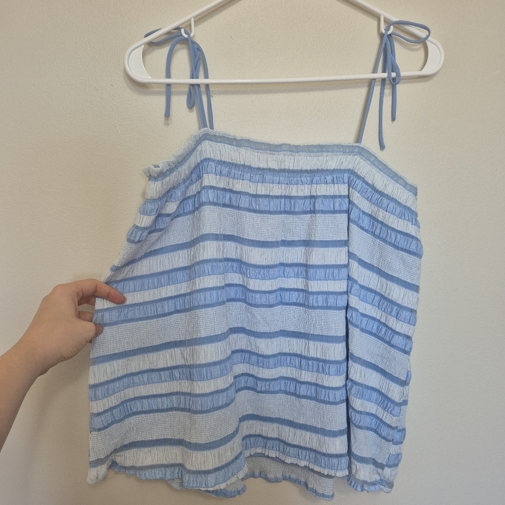 Pink Lily Women’s Boho Feminine Blue Striped Tie Strap Ruffle Hem Top Size M - Picture 2 of 6